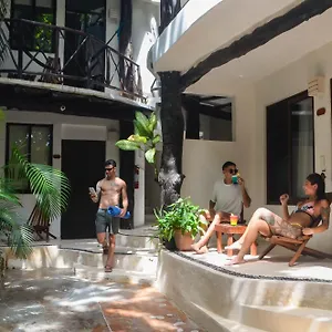 Hotel Siesta Fiesta - 5th Avenue, Playa del Carmen